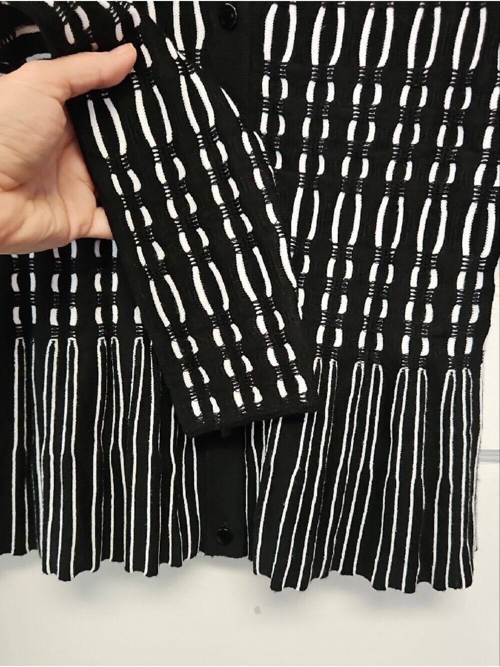 WHBM Black and White Striped Knit Cardigan XS - Picture 5 of 8